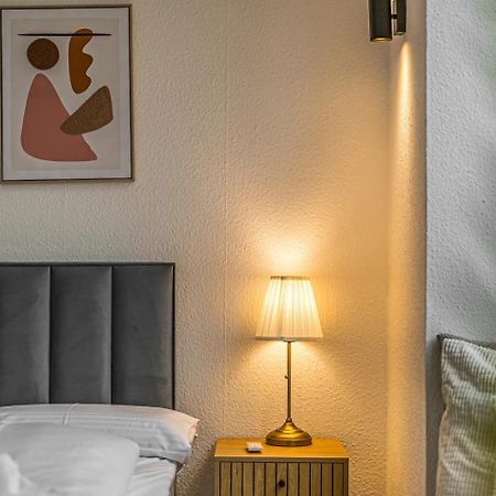 Ruhige Und Stilvolle Wohnung Am Clara-Zetkin-Park Leipzig Exterior foto